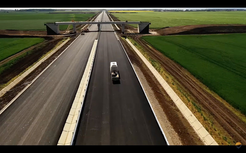 Autostrada A0 A3 teren de vanzare 14 HA