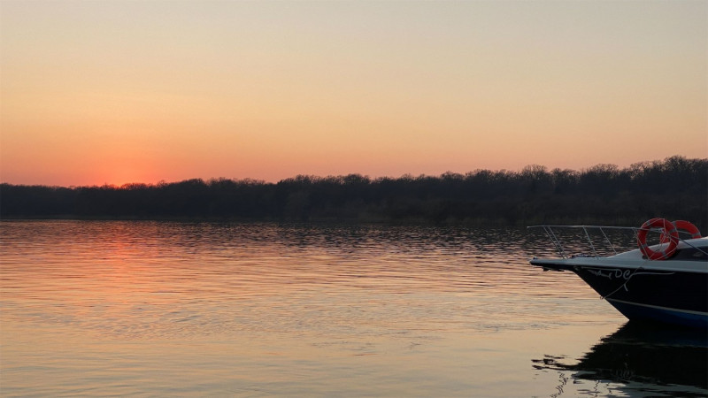 Snagov vila cu ponton pe lac. Visul nu are limite!