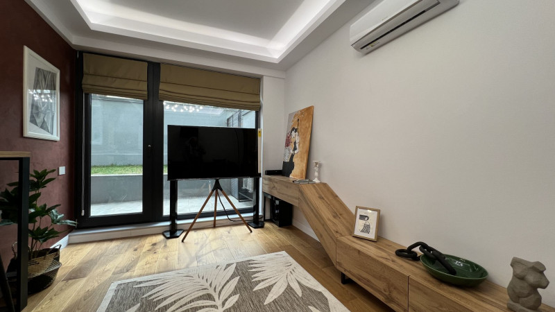 Unirii bloc 2023, apartament mobilat complet, terasa, gradina si garaj !