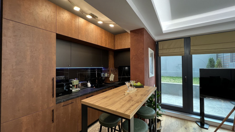 Unirii bloc 2023, apartament mobilat complet, terasa, gradina si garaj !