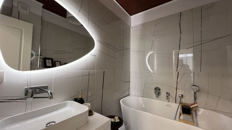 Unirii bloc 2023, apartament mobilat complet, terasa, gradina si garaj !