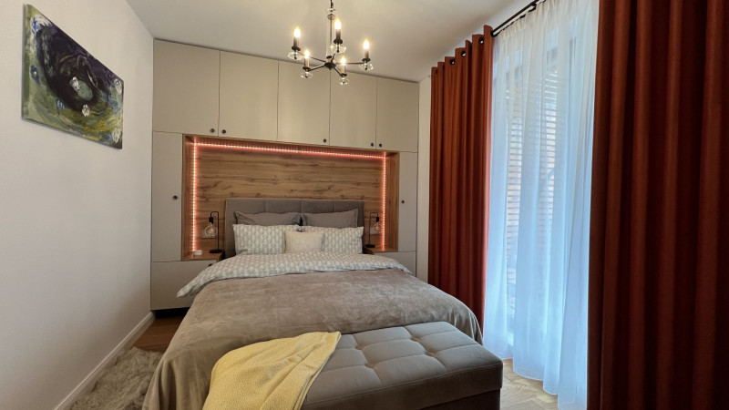 Unirii bloc 2023, apartament mobilat complet, terasa, gradina si garaj !