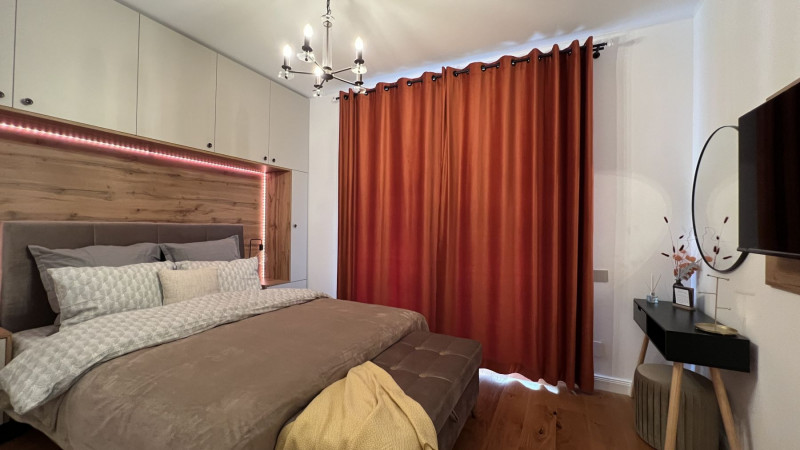 Unirii bloc 2023, apartament mobilat complet, terasa, gradina si garaj !