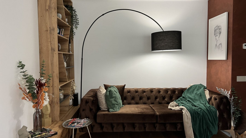 Unirii bloc 2023, apartament mobilat complet, terasa, gradina si garaj !