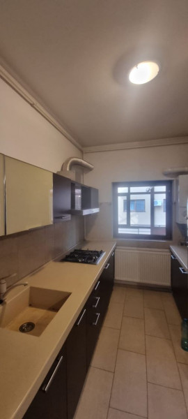 Închiriere Apartament 3 Camere în Otopeni, Complex Golden Residence