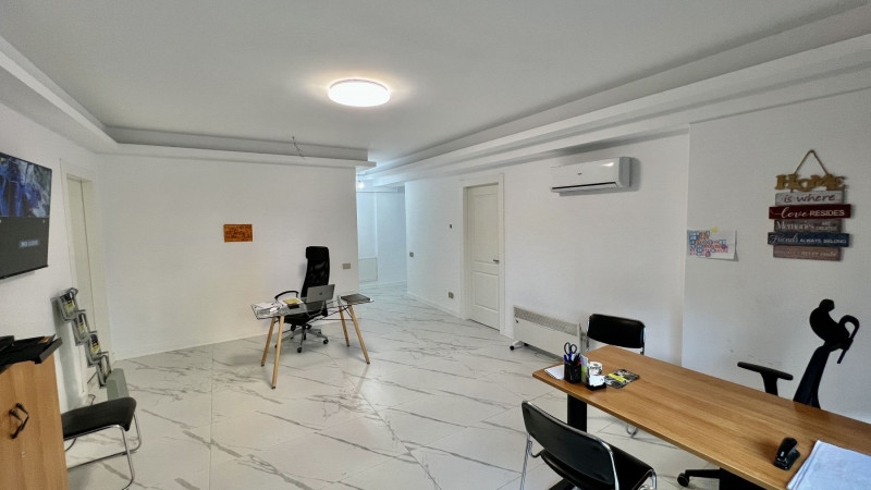 Unirii Fantani, Palatul Parlamentului, Antim, apartament cu gradina 