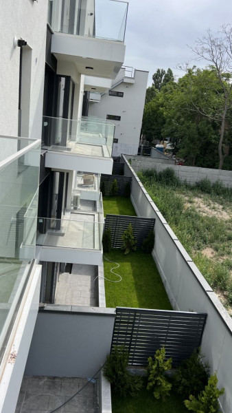 Unirii, apartament gata de mutat, cu gradina proprie 