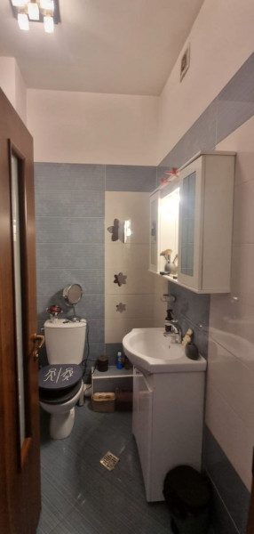 Dsamaroia vânzare apartament 3 camere dispus pe 2 etaje