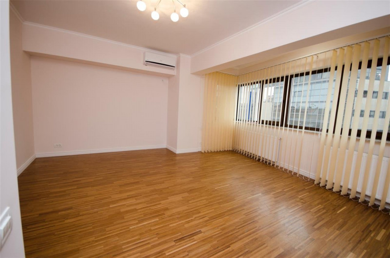 Apartament langa Parcul Kiseleff si metrou Piata Victoriei