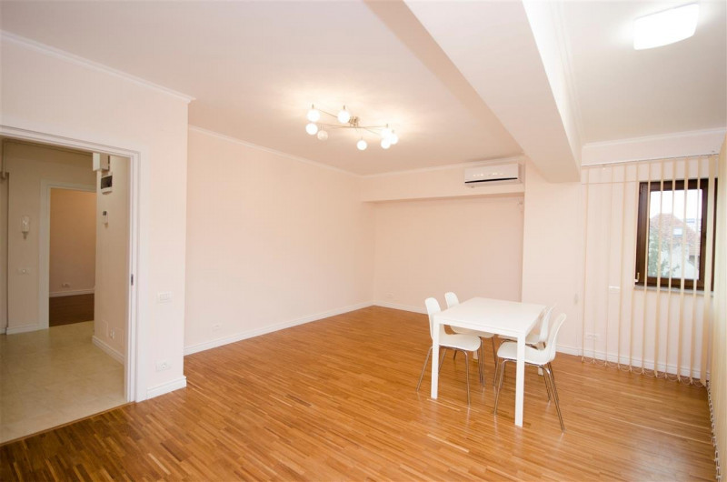 Apartament langa Parcul Kiseleff si metrou Piata Victoriei