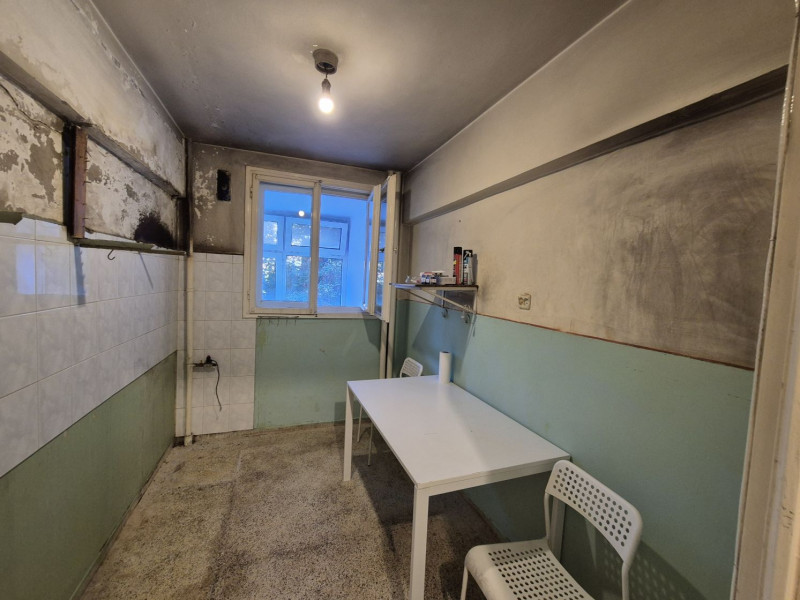 Apartament pe Bulevardul Basarabia, aproape de Parcul Național 