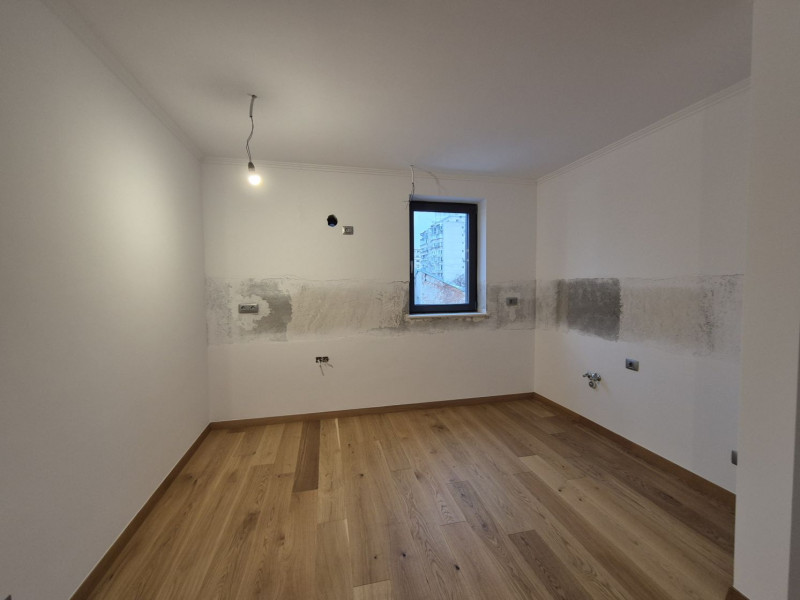 Apartament 3 camere în bloc nou – Zona Unirii