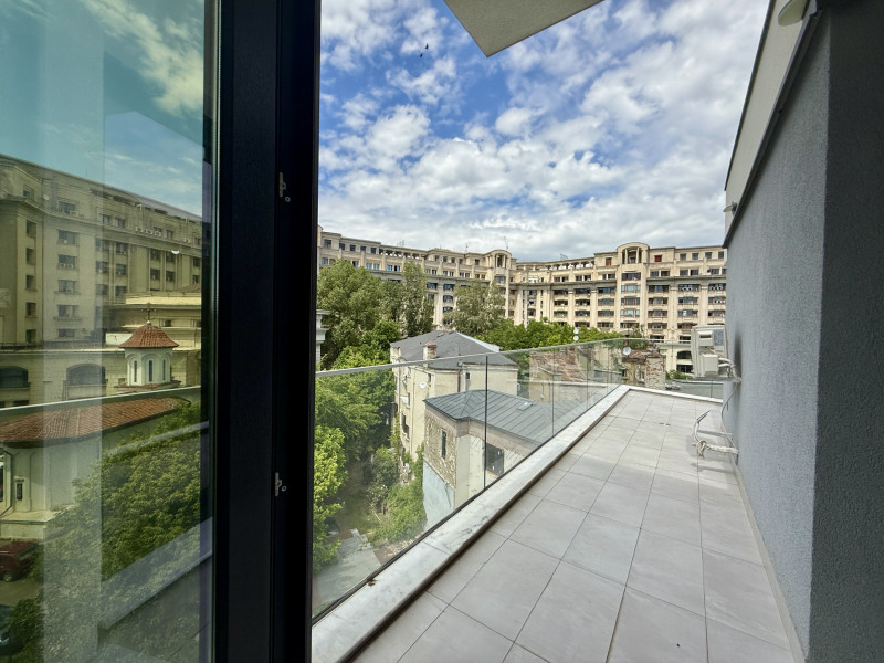 Unirii, apartament cu priveliste catre Sud-Vest, gata de mutat