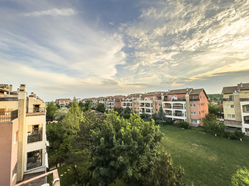 Spacious 3-Room Apartment with a 42 sqm Terrace in Pipera – North Bucharest