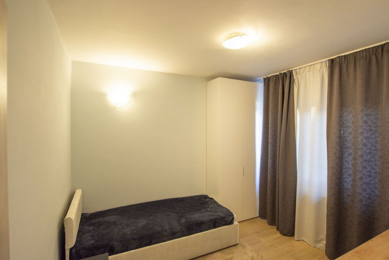 Pipera rond OMV inchiriere vila complex rezidential