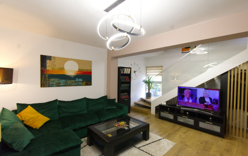 Închiriere vilă cochetă în Ansamblu rezidential la pret de apartament 