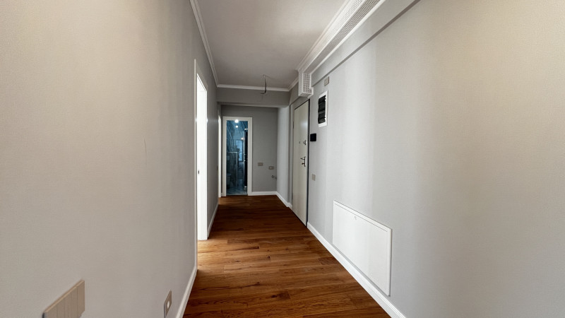 Unirii, 4 camere si  2 parcari  de la dezvoltator