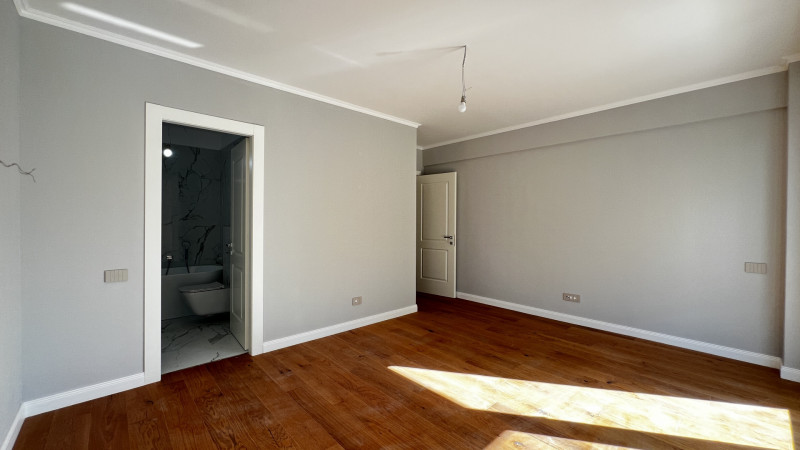 Unirii, 4 camere si  2 parcari  de la dezvoltator