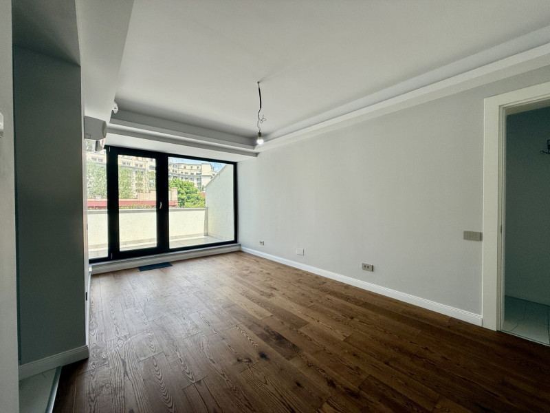 Unirii, apartament cu terasa proprie 40mp, priveliste panoramica 360grade
