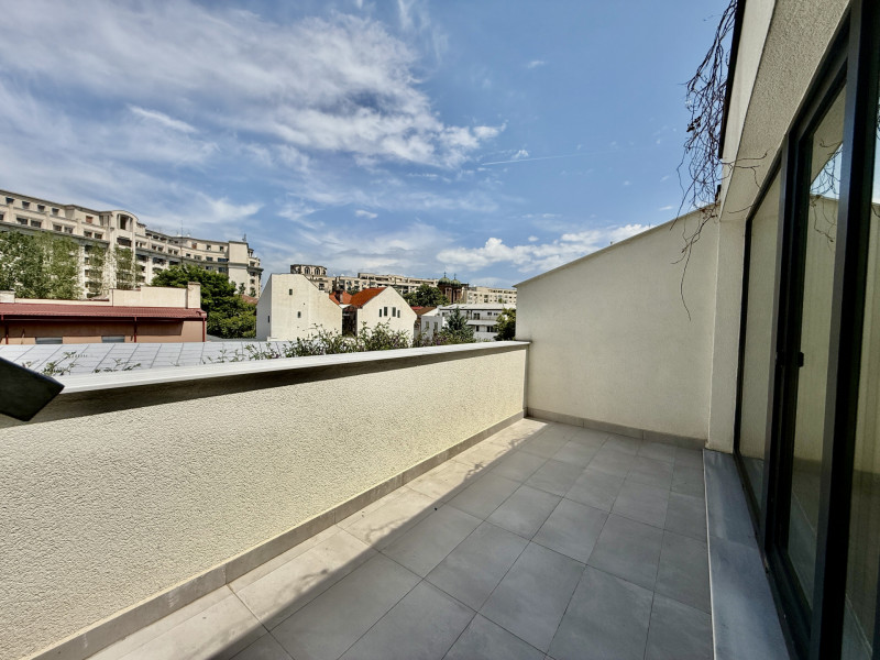 Unirii, apartament cu terasa proprie 40mp, priveliste panoramica 360grade