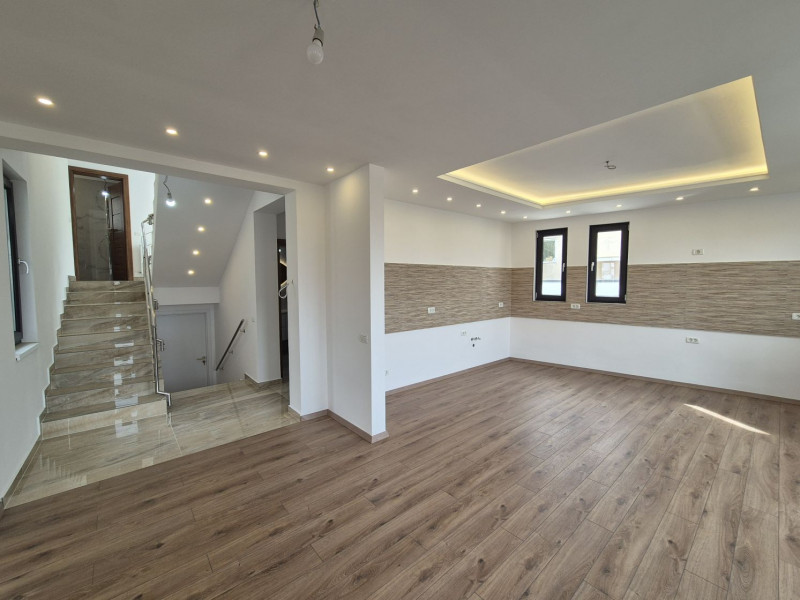 Pantelimon casa ideala pentru familie, 5 camere, teren 680 mp, zona linistita