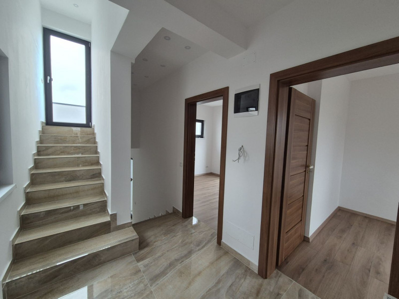 Pantelimon casa ideala pentru familie, 5 camere, teren 680 mp, zona linistita