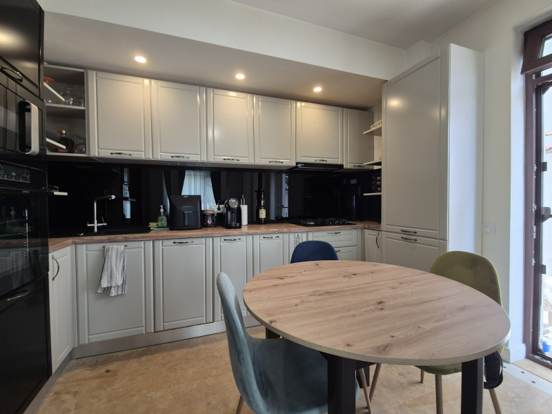 Casa în care te vei simți acasă din prima zi – Dobroești, 4 camere, 2 băi