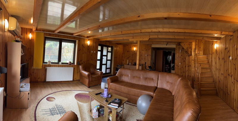 Fundulea, la 300m de acces A2,  casa P+M locuibila, gradina superba !