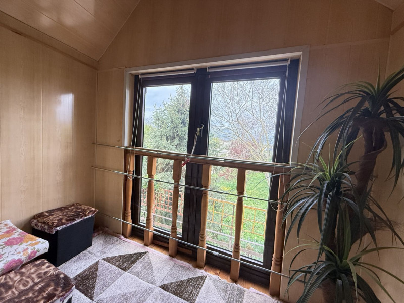 Fundulea, la 300m de acces A2,  casa P+M locuibila, gradina superba !