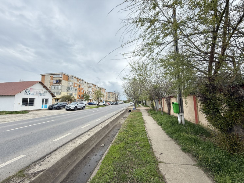 Fundulea, la 300m de acces A2,  casa P+M locuibila, gradina superba !