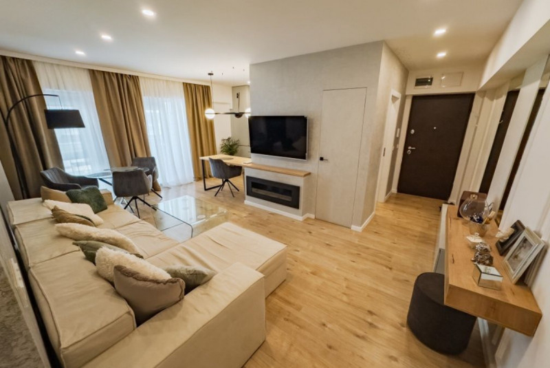Vânzare apartament de 3 camere Belvedere Residence