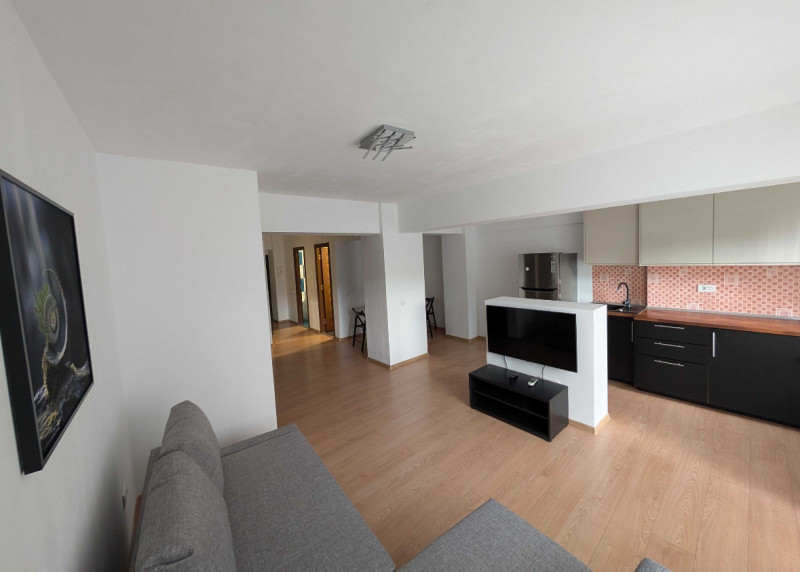 Închiriere apartament de 3 camere 13 Septembrie- Marriot