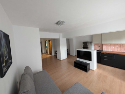 Închiriere apartament de 3 camere 13 Septembrie- Marriot