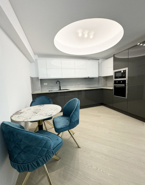 Închiriere apartament de 3 camere Cortina North- Pipera