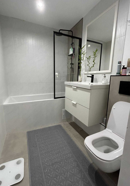 Vânzare apartament de 4 camere Calea Mosilor