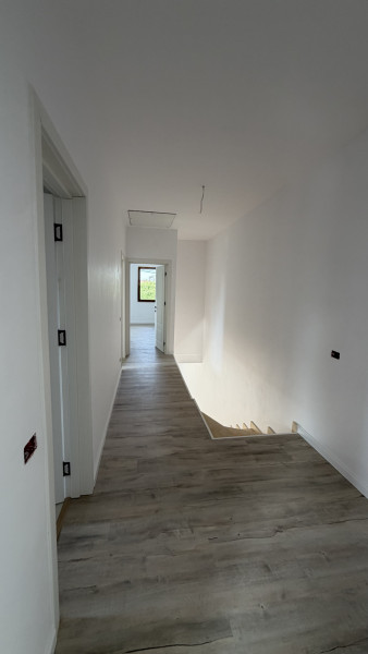 Vila Chitila 4 camere 