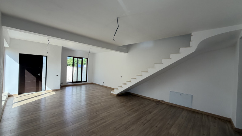 Vila Chitila 4 camere 