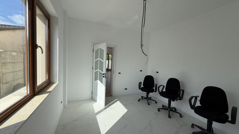 Vila Chitila 4 camere 
