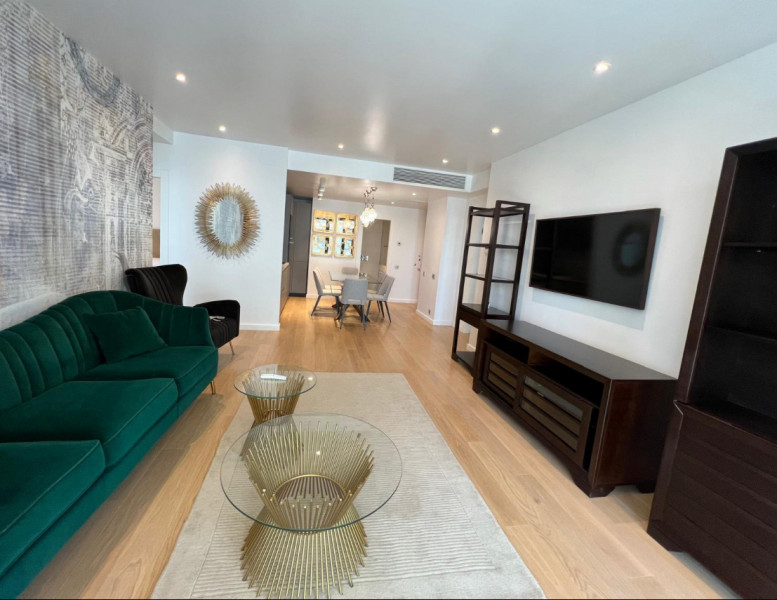 Închiriere apartament de 4 camere One Herăstrău Plaza