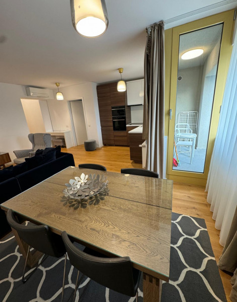 Închiriere apartament de 2 camere Aviației Park