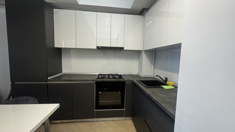 Închiriere apartament de 2 camere Cortina North - Pipera