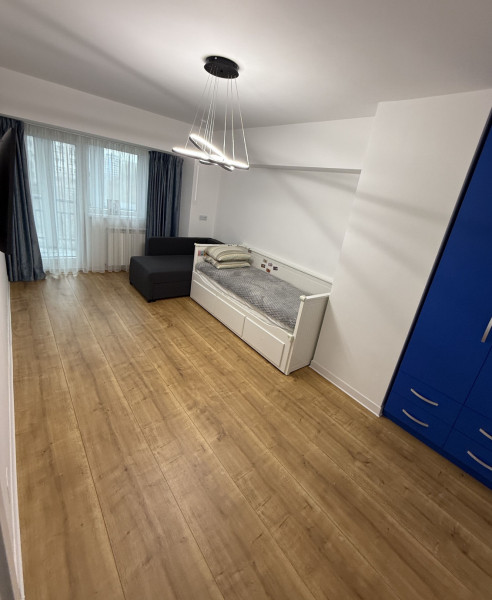 Vânzare apartament de 3 camere Bulevardul Unirii