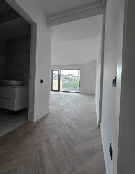 Vânzare apartament de 3 camere bloc nou Dristor