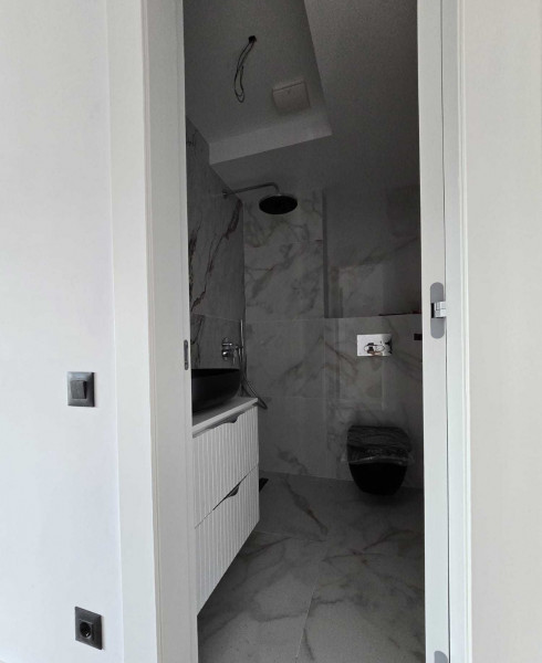 Vânzare apartament de 3 camere bloc nou Dristor
