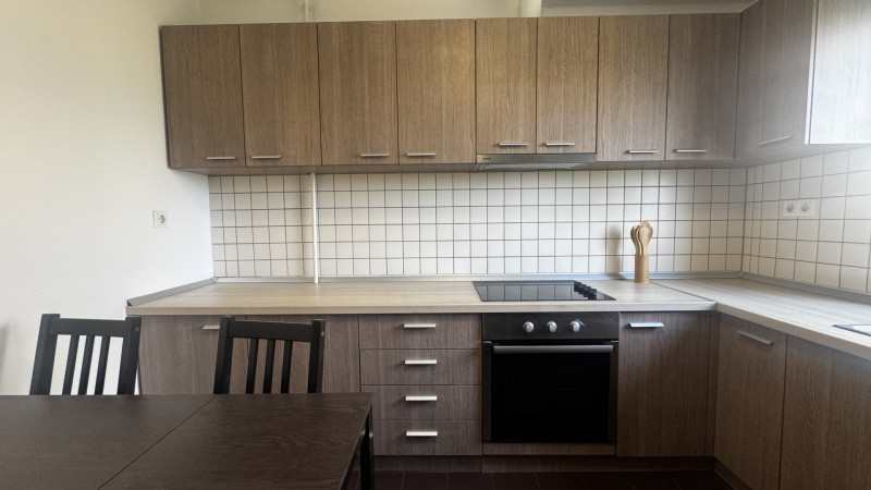 Închiriere apartament de 3 camere Chitila Cartierul German