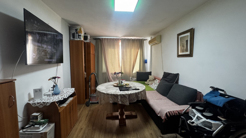 Vânzare apartament de 3 camere Gorjului
