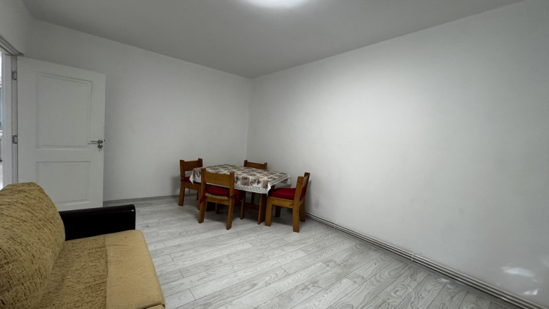 Vânzare apartament de 3 camere Gorjului- Apusului