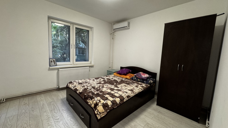 Vânzare apartament de 3 camere Gorjului- Apusului