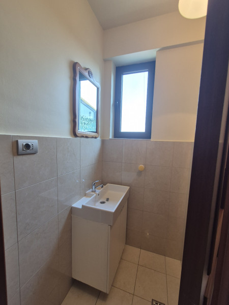 Un penthouse pe doua niveluri – spațiu, lumina și liniște