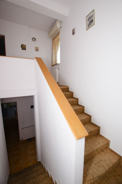 Închiriere vilă modernă în ansamblul rezidențial Pipera